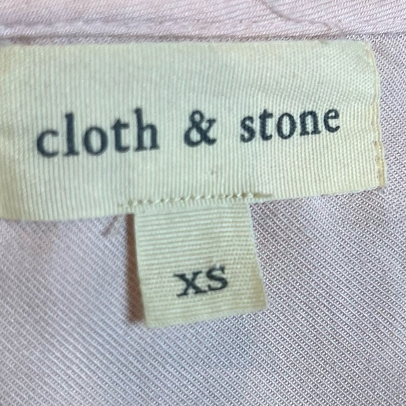 Cloth & Stone Light Pink V-Neck Short Sleeve Shirt Size XS - Picture 4 of 7